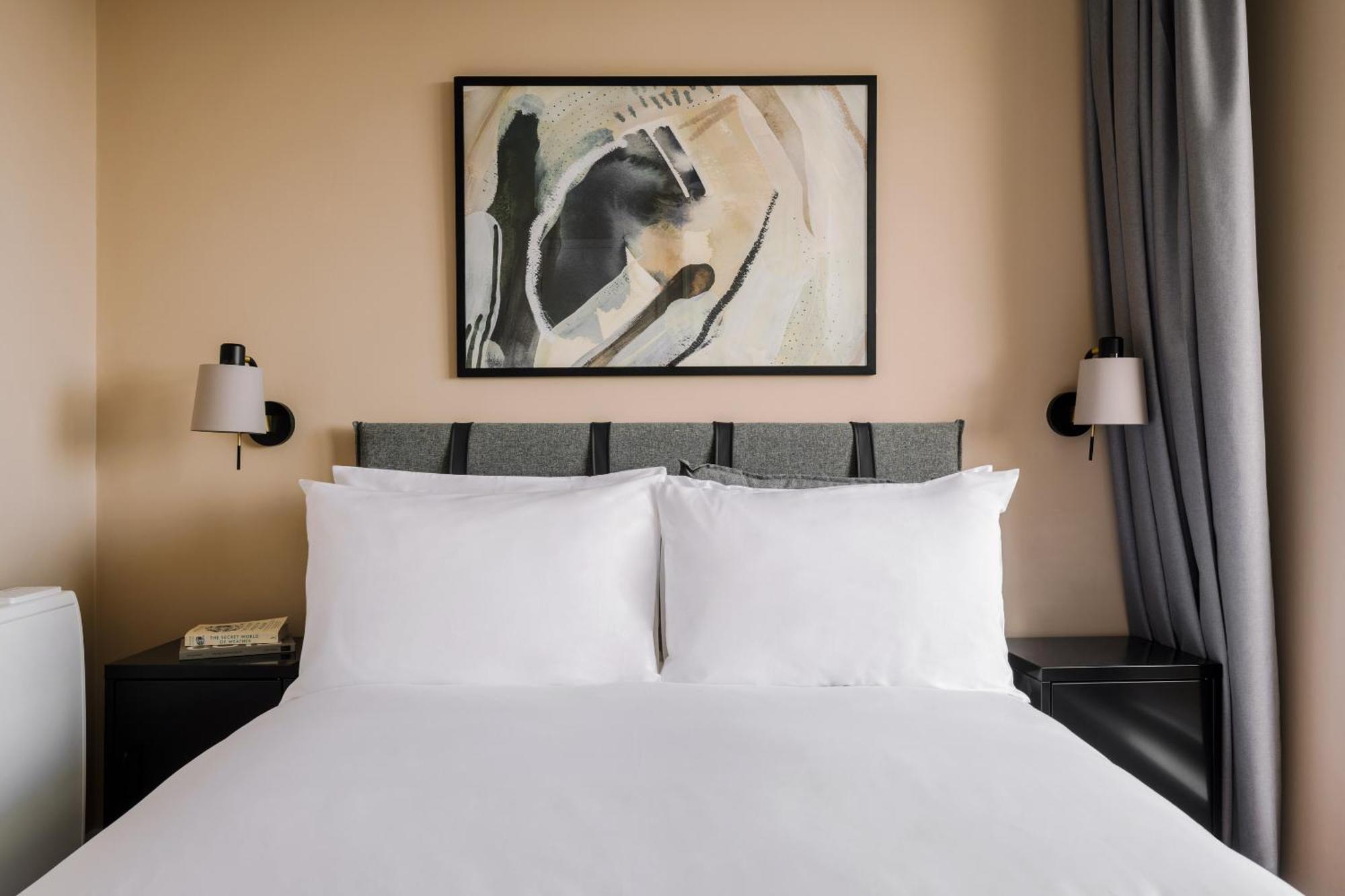 Sonder The Bard Aparthotel